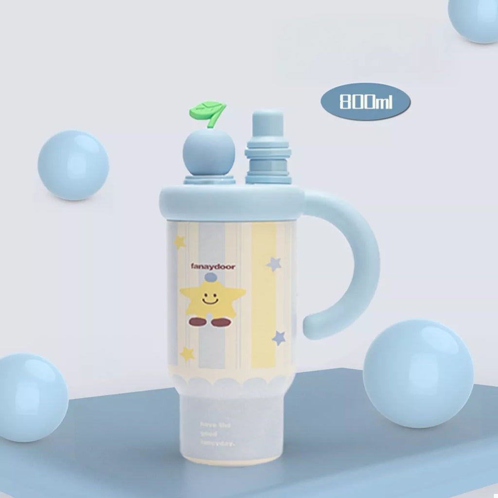 Light blue cartoon water bottle with straw, handle, and 800 ml capacity