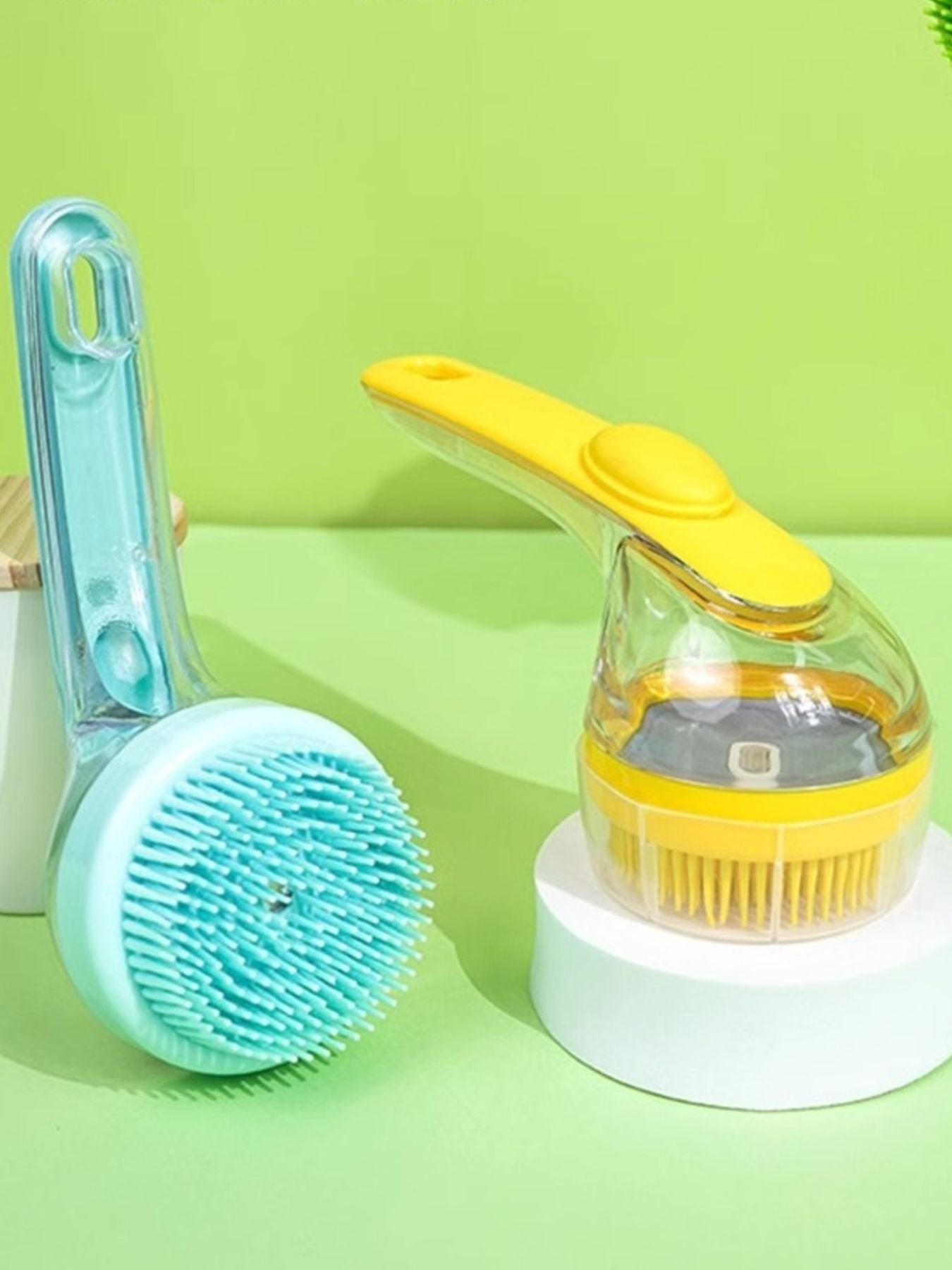 Soft Pet Shower Brush in Blue and Yellow, round bristle heads with clear handles