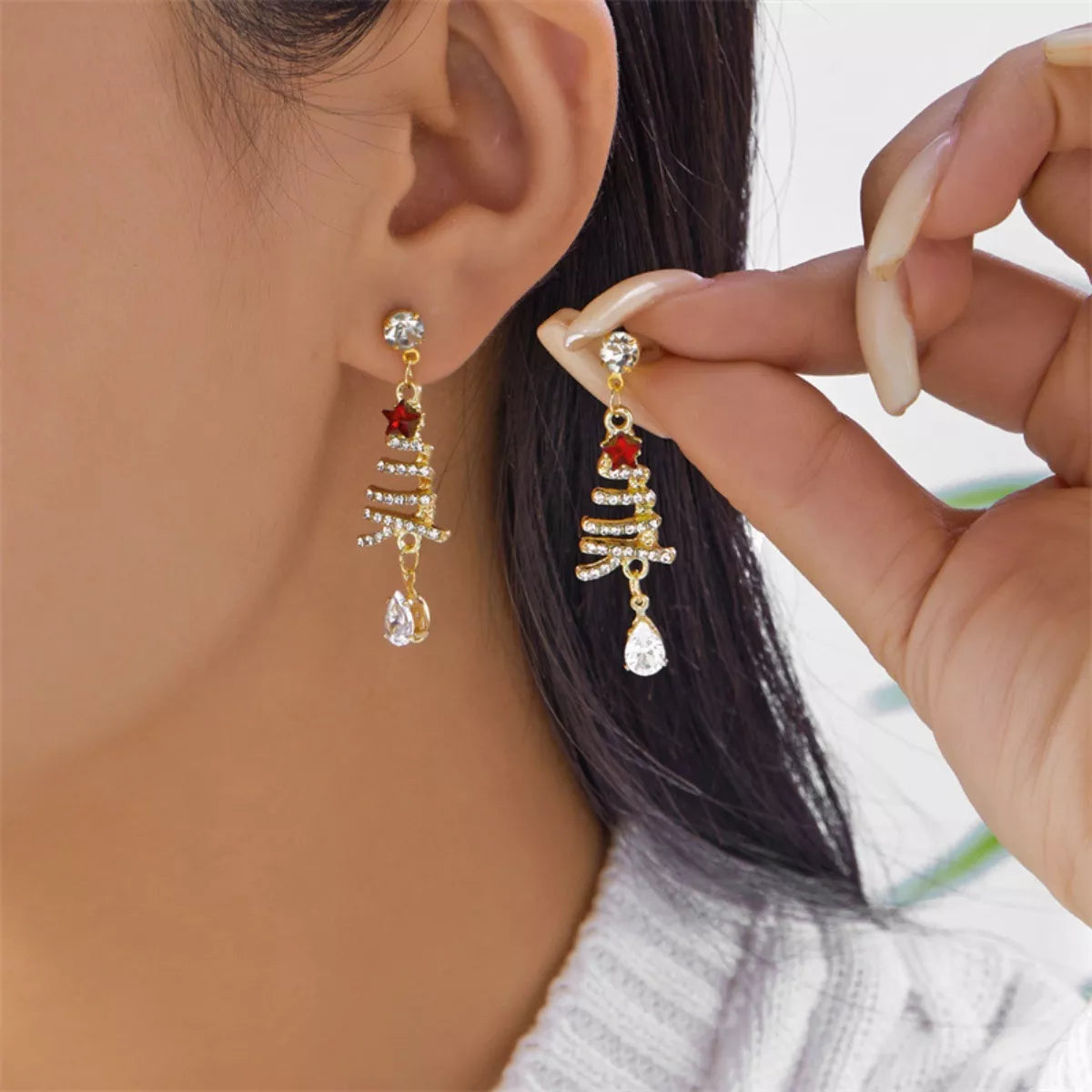 Gold-plated Christmas tree drop earrings: red accents and clear teardrop dangles