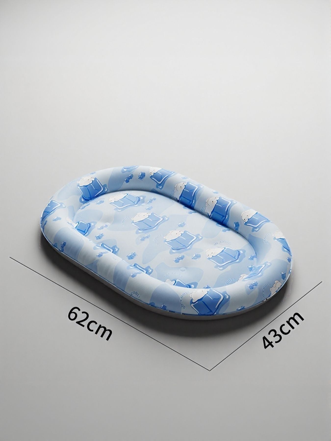 Blaues ovales Pet Ice Nest-Polster mit Bären-Print, Maße 62×43 cm