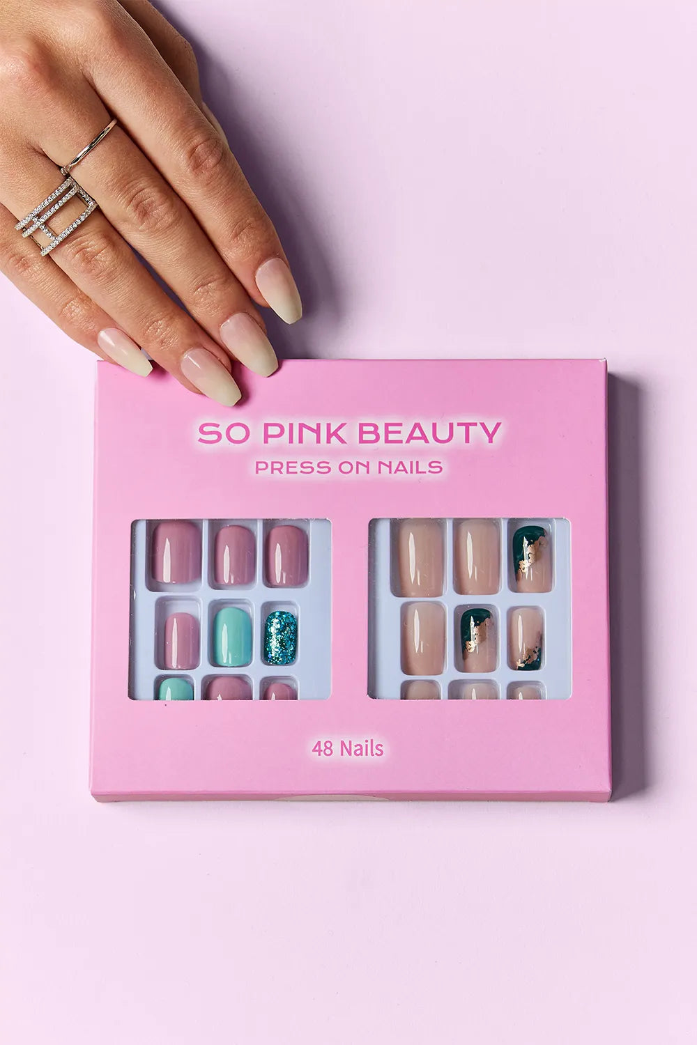 Press-on nails box with mixed nail designs, 48 nails