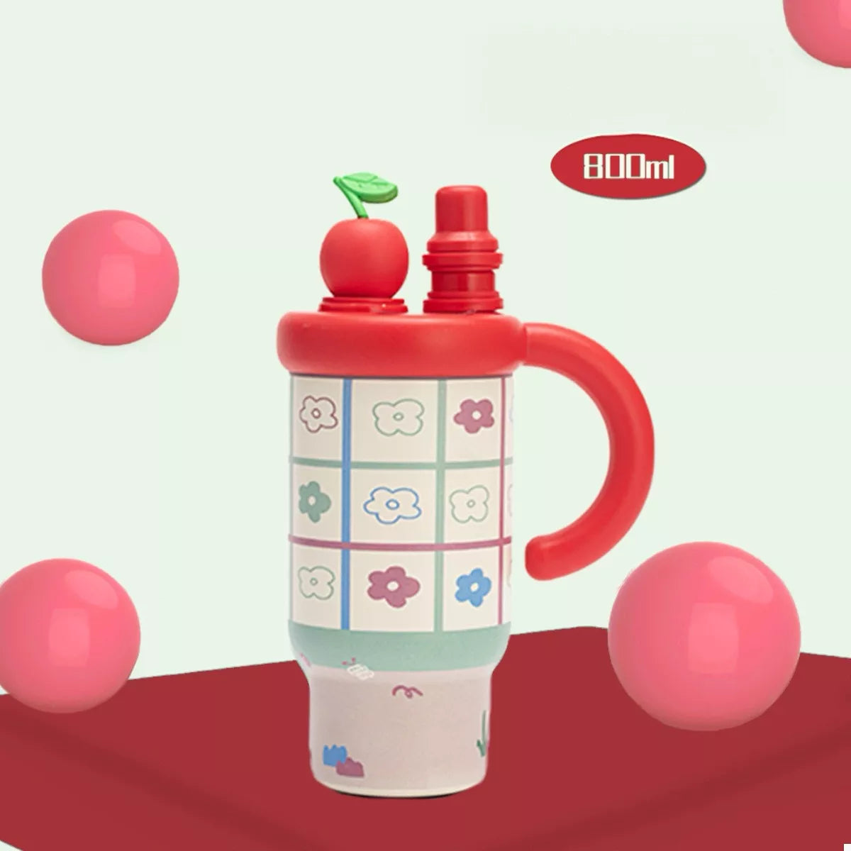 Red cartoon water bottle with straw, handle, and 800 ml capacity